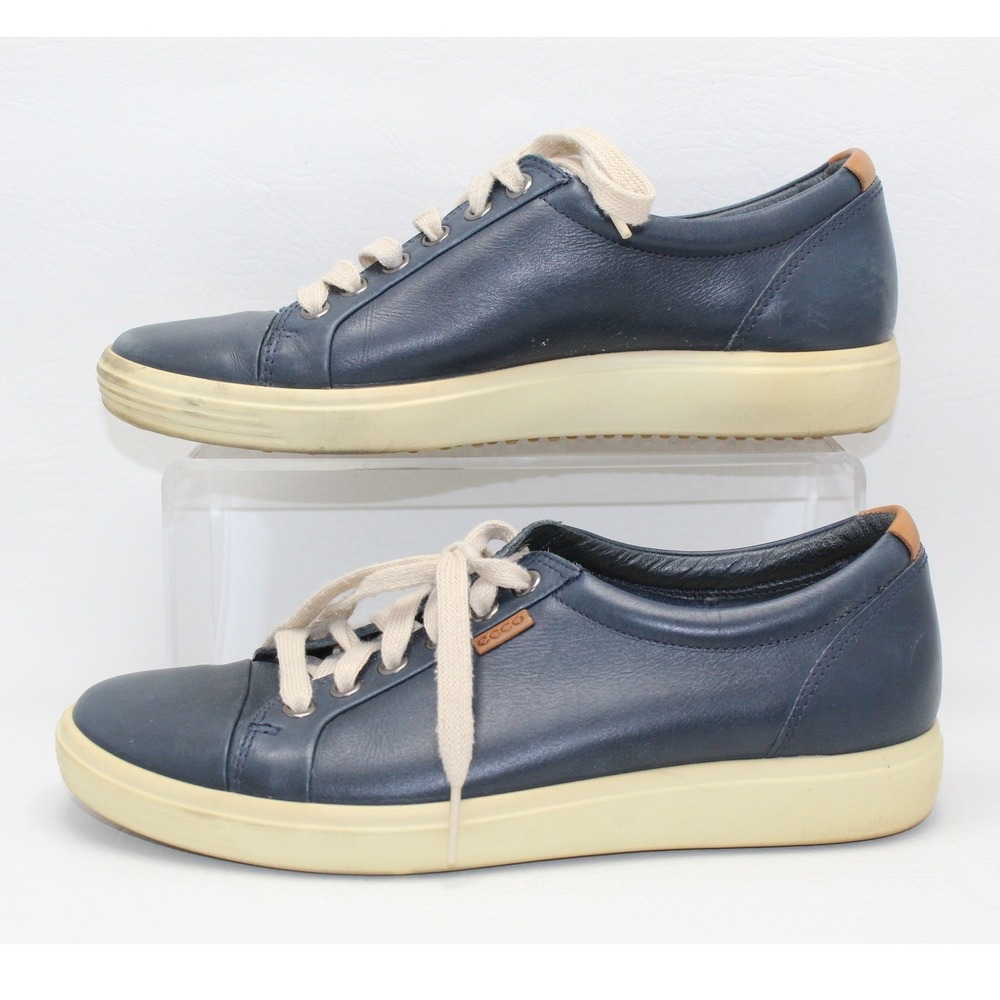 ECCO Soft 7 Navy Blue Leather Low Top Lace Up Sneakers 7.5 womens 38